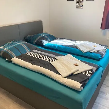 Eastside 5 Guest house